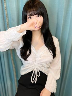 るな　黒髪清楚系Ｆカップ