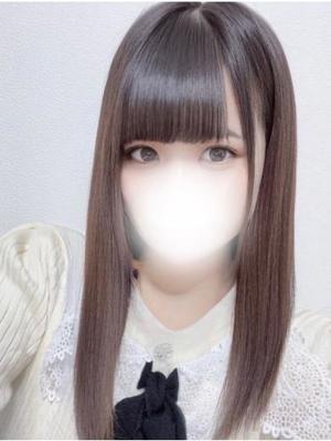 るる　アイドル級美少女